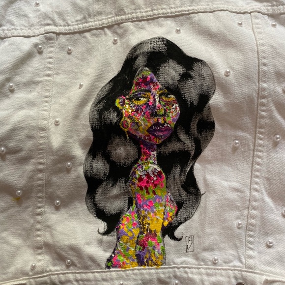 White Jacket - Picture 2 of 5